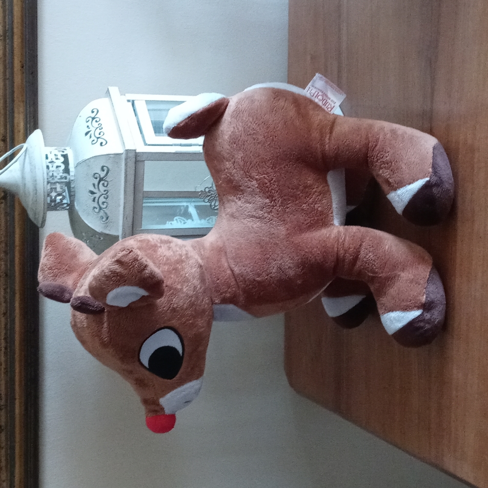 Stuffed Rudolph - Picture 2 of 7